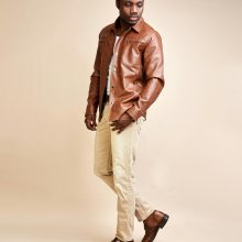 Quelles sont les retouches possibles sur un costume? - image pexels-kobby-katalist-1112446271-23910819-220x220 on https://gianniferrucci-tlse.fr
