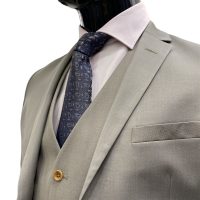 Comment assortir sa cravate à sa chemise? - Le guide - image PhotoRoom-20220811-105614-200x200 on https://gianniferrucci-tlse.fr