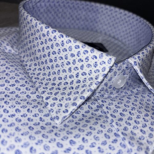 chemise à rayure bleu - image  on https://gianniferrucci-tlse.fr