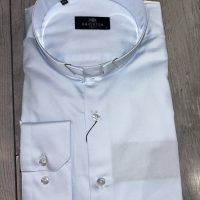 chemise gris clair - image  on https://gianniferrucci-tlse.fr