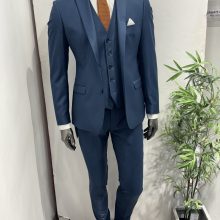 Costumes 3 pièces bleu canard - image  on https://gianniferrucci-tlse.fr