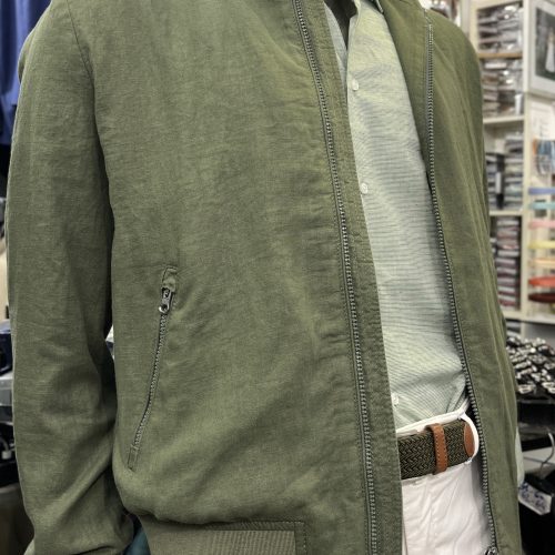 Ensemble veste et pantalon en coton - Un confort et une élégance naturelle - image  on https://gianniferrucci-tlse.fr