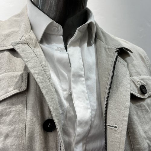 Ensemble veste et pantalon en coton - Un confort et une élégance naturelle - image  on https://gianniferrucci-tlse.fr